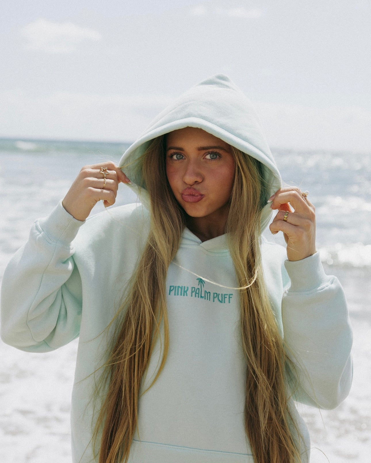Classic Puff Hoodie in Mint Breeze